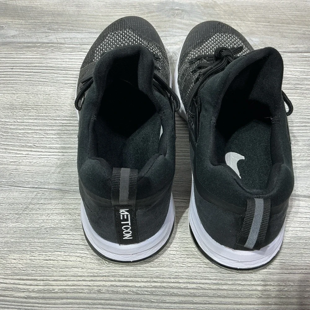 Nike Metcon Flyknit 3 CrossFit Cross Training Shoes AR5623-001 Women's Size 9.5